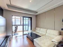 位置好 保养新 视野佳 业主诚心出售 精装修 欢迎实地看房。