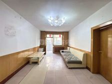 电小四中东墙 公路处小区一楼 俩居 空籍 诚心出售