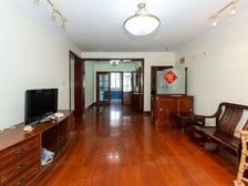 新望花园 126.65平3居 南北向精装修 方便看房