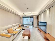 万科翡翠国宾 精装修,采光,视野开阔。业主诚心出售