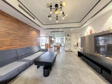 中南路兴发广场旁 春立方豪装大四房 急售