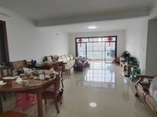 旺南小区4房2厅简装109万