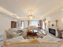 北辰红橡墅 精装联排边户 绿地400平米