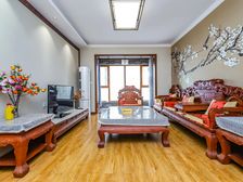 新区体育场旁|国宝华府二期四居室|钥匙在手|业主诚心出售