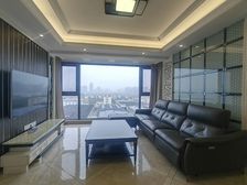 特价急售 格兰晴天中庭 精装 3房2卫 楼层好 价格好谈