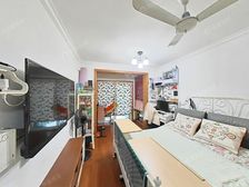 全权委托独售,新出稀有南北2房,方正,位置安静,诚意