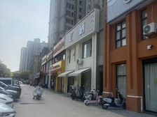 房东急出,8米开间双门头!门口就是停车场!钟楼御水华庭商铺
