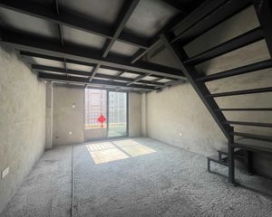 凤岭北滨湖路loft1房买一层得2层无欠款有钥匙