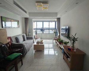 香槟水郡3室2厅1卫南朝向110.0万元/套出售
