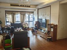 荣和中央公园3房2厅111.14m2139.00万