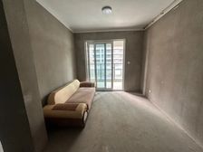 南向采光好 正规商品房 电梯房 居住密度低