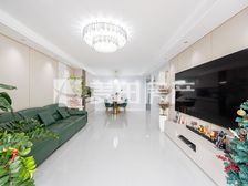 四合上院3室2厅精装修