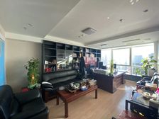 西城车公庄甲级写字楼 中层422平 4元/平/天