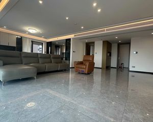万科城北区4房2厅271.00万