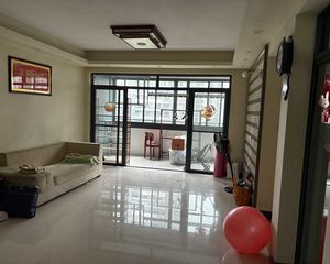 水岸华府3房2厅精装75万
