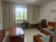 翠湖新城南区4房2厅108m253万