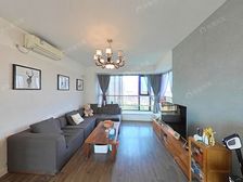 新出二次装修03室,南北通透,3房2卫户型,小区C位