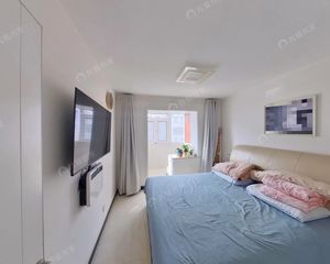 中关村再现南北板楼精装修可以改3居看房随时豪华装修