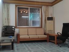秀灵公寓3房2厅59万