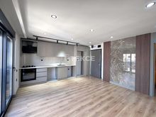 安塔利亚穆拉特帕夏(Muratpa?a)区带阳台两居室新公寓