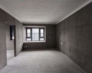 集士港 中间楼层采光好 次新房 商圈成熟 近地铁 交通便捷
