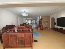 凯旋1号上水湾 4房2厅145万