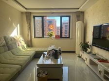 南北通透中加荣园3室1厅精装修