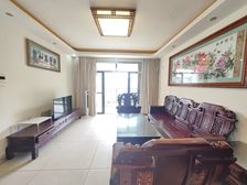 青雅园 3房2厅148万