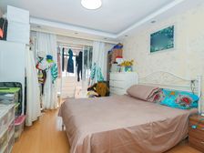 普陀长风光复西路 南向两房 满五住宅 总价360万