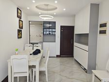 想尽快出!香格里拉电梯三房单价7字头,西大旁,随时可看