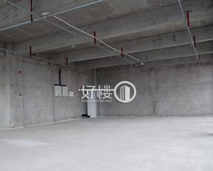 两江新区 轨道9号线 门面出售 面积40平