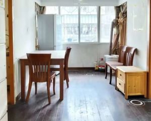 昌兴街11弄小区3室2厅1卫南朝向140.0万元/套出售