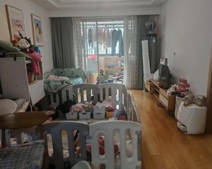 好运苑2室2厅1卫南朝向125.0万元/套出售