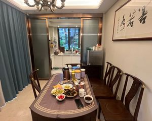 上湖城章一期4室2厅2卫南朝向488.0万元/套出售
