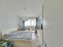 学:上海小+徐教院中 精装修 中间楼层 拎包入住 位置很好