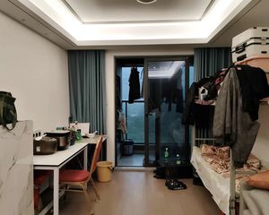 礼悦东湾 满二 南北通透 电梯房 精装好房 刚需小三居