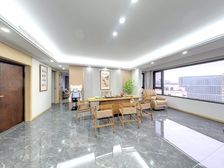 25800鹿城远洋公馆146平急售落地窗户阳光好看花园