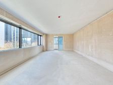 滨江C B D刚刚交付小区,看小区中庭景观