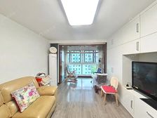不靠马路,小区中间位置,边套全明小高层电梯2房