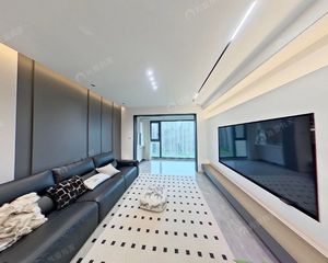 汇雅轩·4室·楼层楼幢好 装修定制好 拎包入住