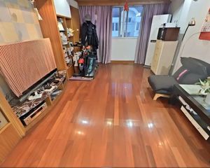 海怡花园3室2厅1卫南朝向135.0万元/套出售