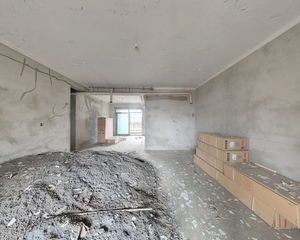 满五南北通透 毛胚大平层 业主诚心出售