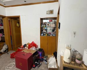 龙湾新村3室1厅1卫南朝向96.0万元/套出售