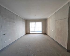 蓝光·钰泷府4室2厅