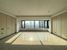 南岸区 保亿御景雅园 四房 196万