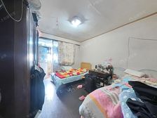 中间楼层满五V壹,南北户型通风好,近地铁交通便利