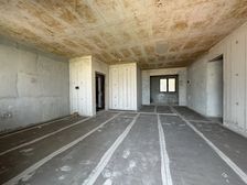 路桥锦绣麟城二期 5房2厅104万