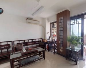 湖景华厦 2 房 70.98 方