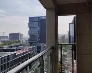 瀚宁府4室2厅2卫南朝向305.0万元/套出售