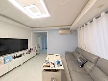 保利百合花园 南北通透两居 精装修低楼层 满五